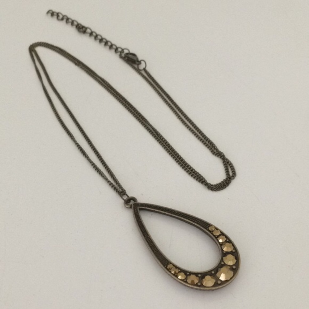 Bronze Teardrop Rhinestone Necklace - Picture 3 of 3